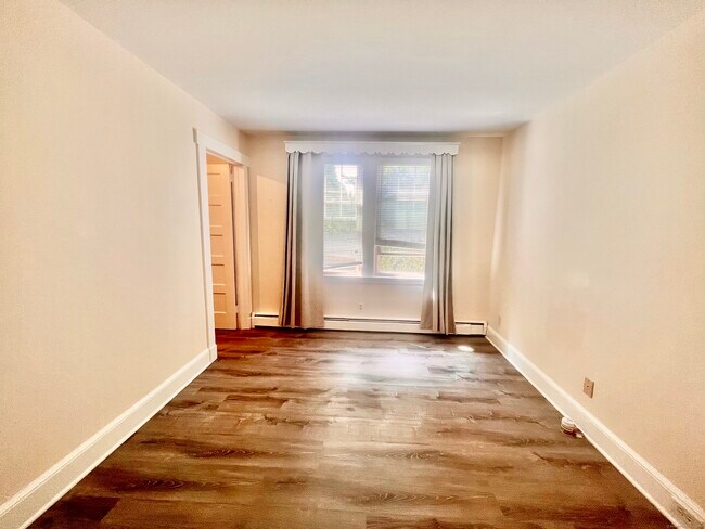 Building Photo - 80 Josephine Evaristo Ave