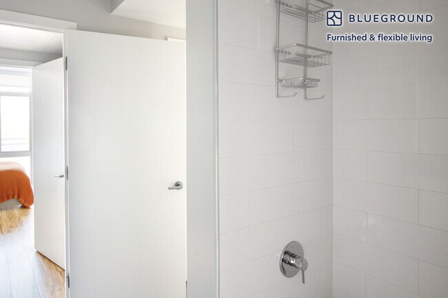 Building Photo - 3400 Potomac Ave