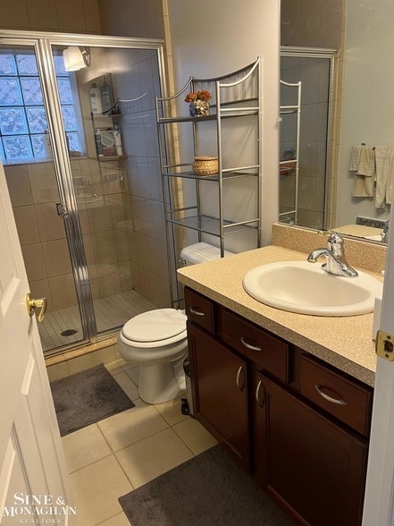 Building Photo - 904 Trombley Rd