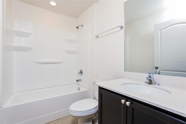 Building Photo - 35685 Rose Moss Ave