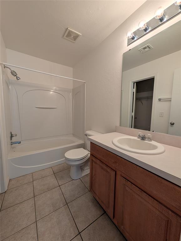 Building Photo - 1004 SW 156th St