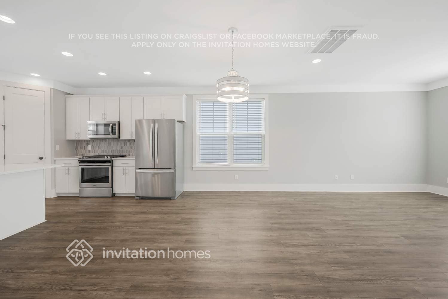 Building Photo - 265 Founders Ln