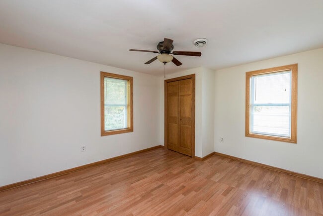 Building Photo - 10605 39th Ave