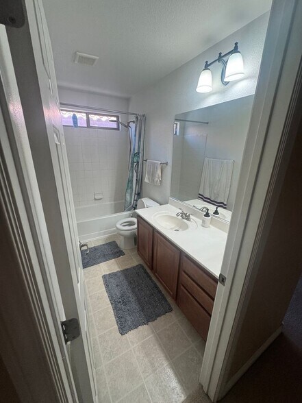 Building Photo - 4740 Trailhead Mesa St