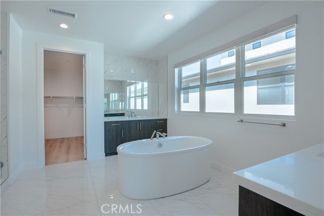 Building Photo - 11752 Hillsborough Ln