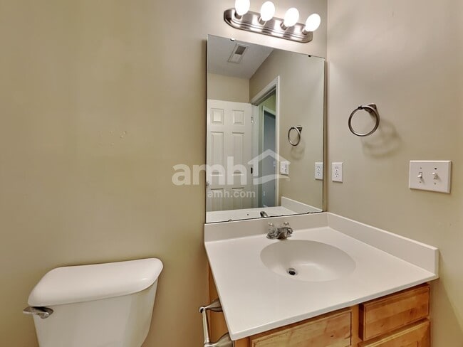 Building Photo - 5154 Torrey Ln