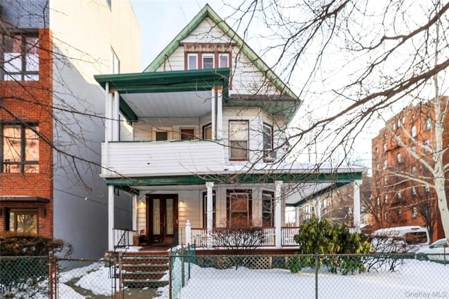 Building Photo - 2500 Newkirk Ave