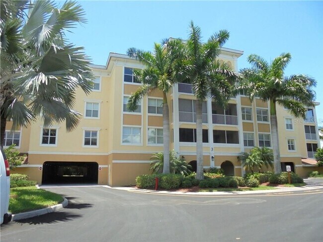 Primary Photo - FOUNTAIN COURT CONDOMINIUM AVAILABLE FOR 2025 SEASON-HEART OF PUNTA GORDA