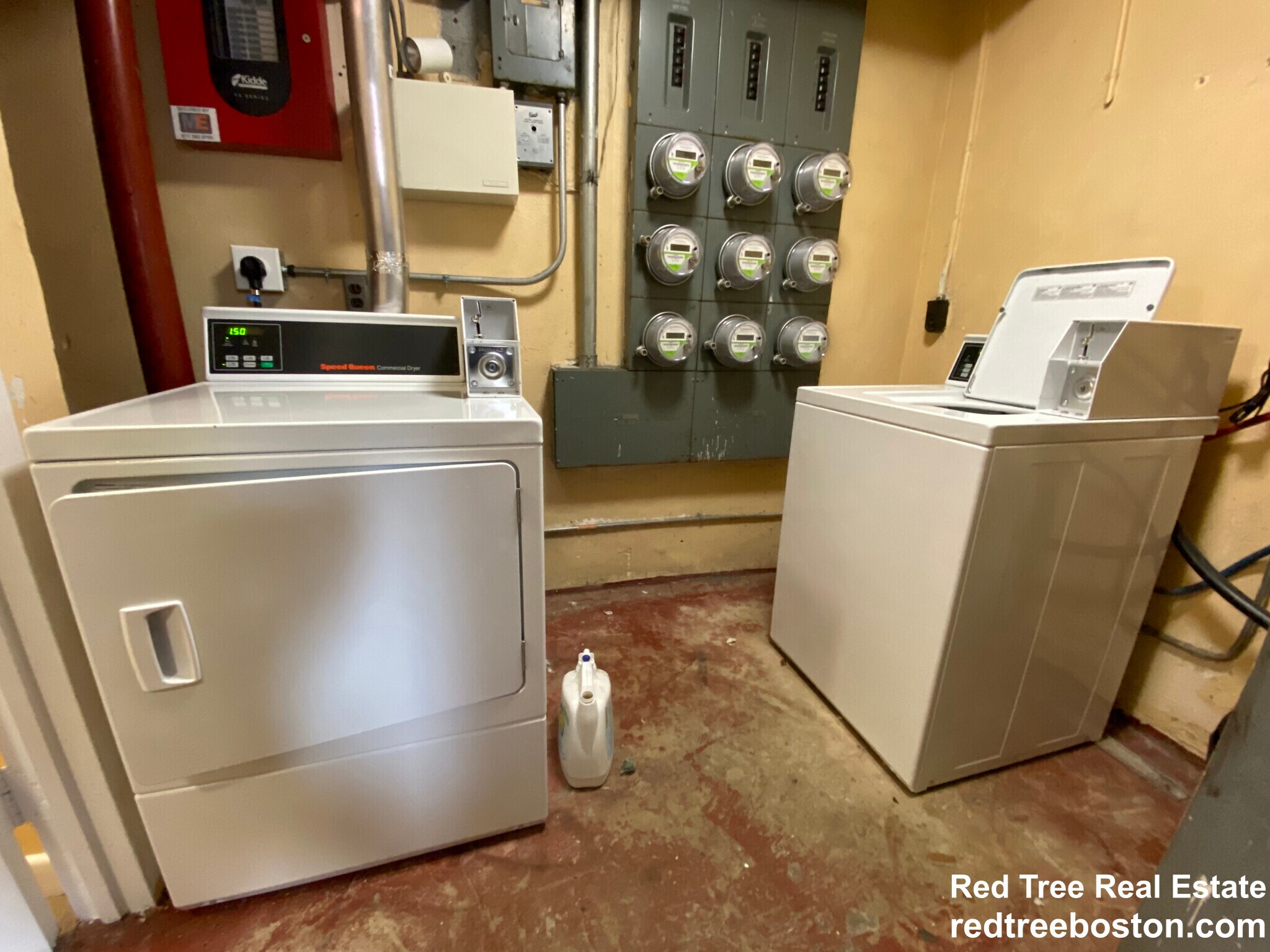 Building Photo - 68 Readville St