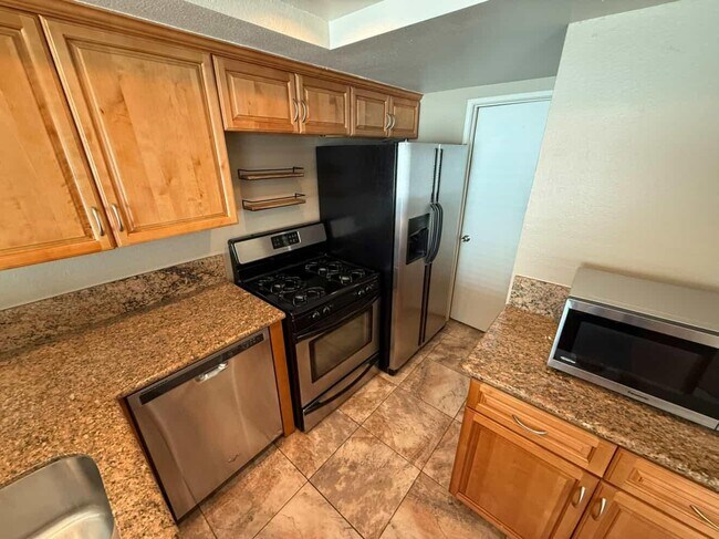 Building Photo - 5313 Barranca Ave
