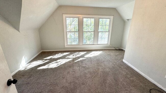 Building Photo - Timeless Two-Story Home with Modern Comfor...