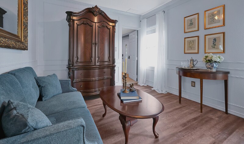 Building Photo - 405 North Blvd W