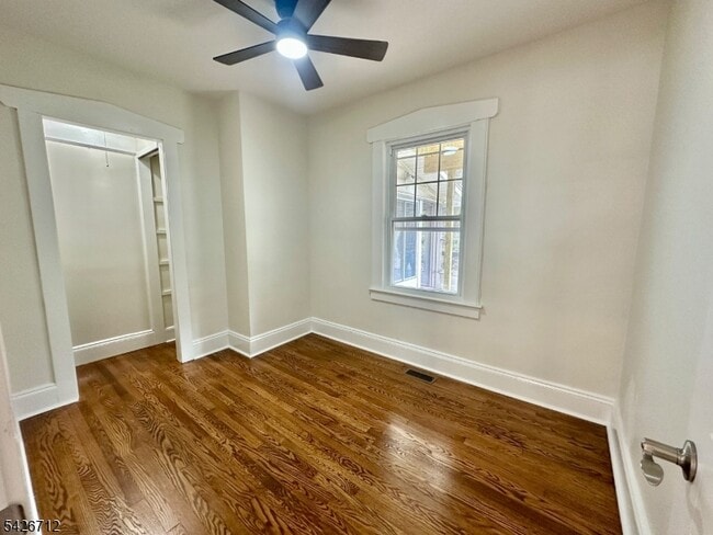 Building Photo - 515 Hamburg Turnpike