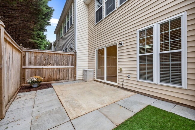 Building Photo - 7805 Jeffrey Alan Ct