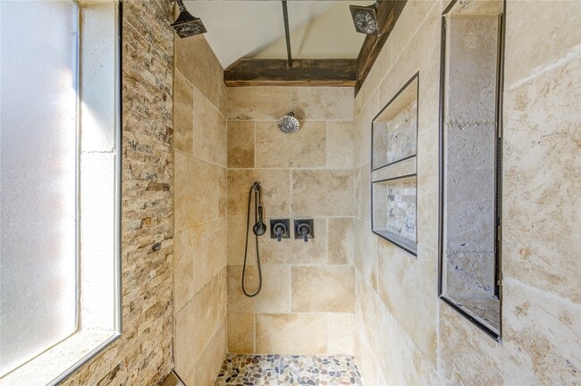 Building Photo - 44 Atascadero Dr