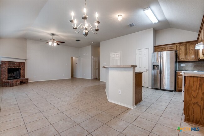 Building Photo - 1662 Sunspur Rd