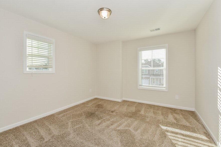 Building Photo - 166 Wahoo Cir