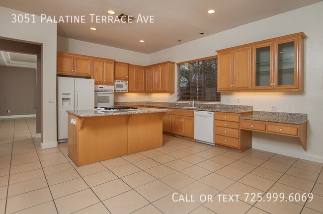 Building Photo - 3051 Palatine Terrace Ave