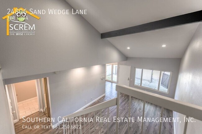 Building Photo - Three bedroom Townhome at Valencia Fairways