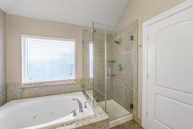 Building Photo - 13715 Cypresswood Crossing Blvd