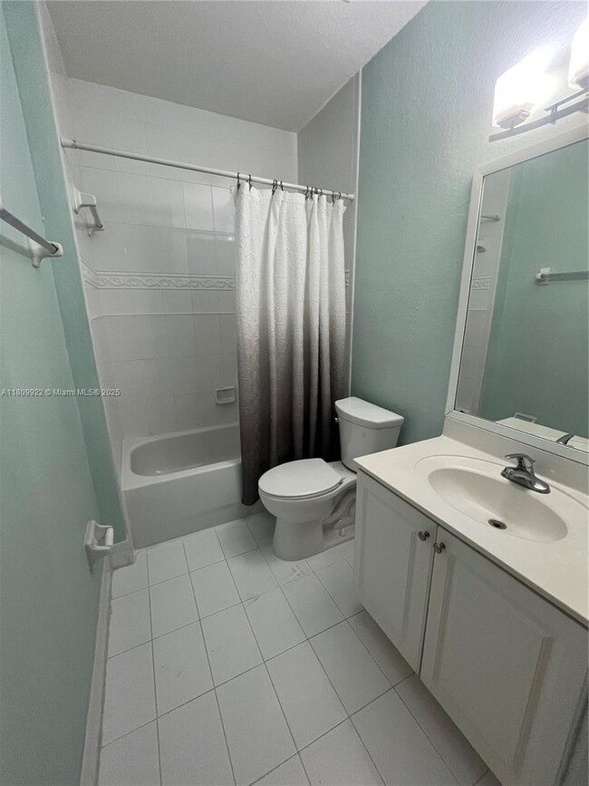 Building Photo - 7109 SW 166th Pl