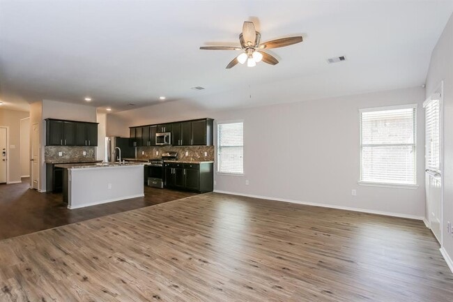 Building Photo - 15459 Casita Verde Way