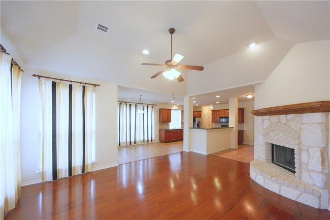Building Photo - 4208 Park Vista Trail