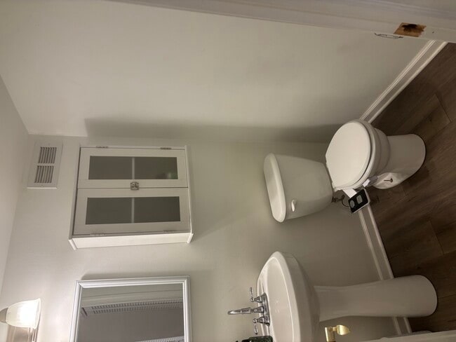 Building Photo - 59 S Treehouse Ln