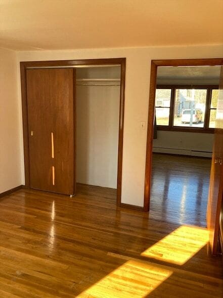 Building Photo - 6 Maple Ave