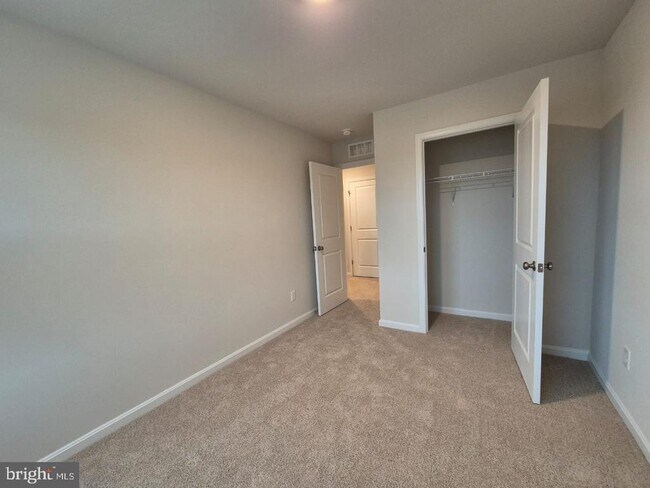 Building Photo - 141 Tigney Dr