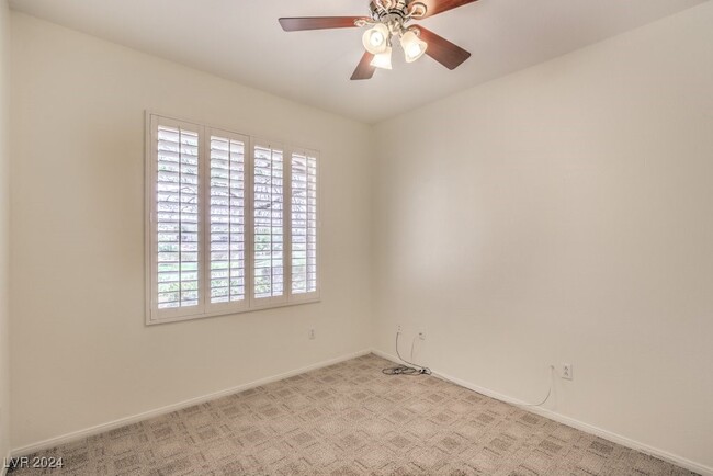 Building Photo - 900 Duckhorn Ct