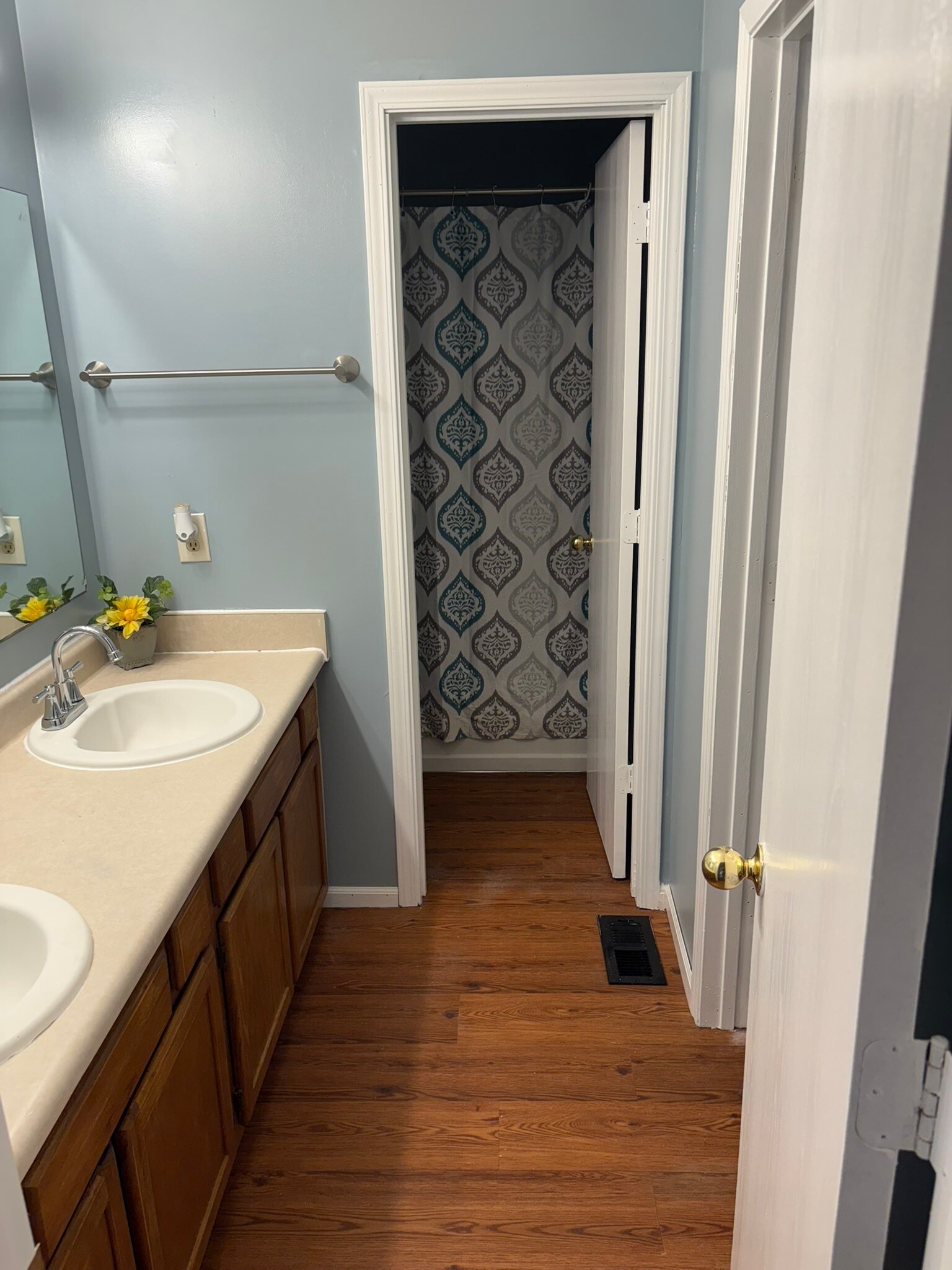 Building Photo - 1835 Carpenter Cir