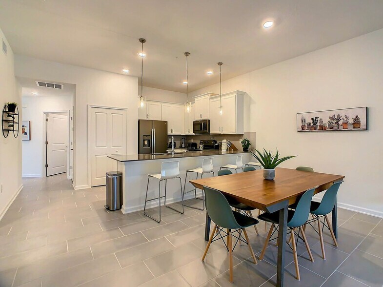 Building Photo - 8883 Cabot Cliffs Dr