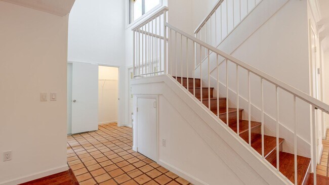 Building Photo - 3069 NW 27th Terrace