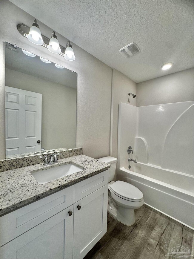 Building Photo - 2860 N 24th Ave