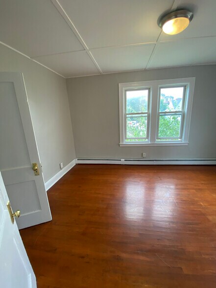 Building Photo - 784 Capitol Ave