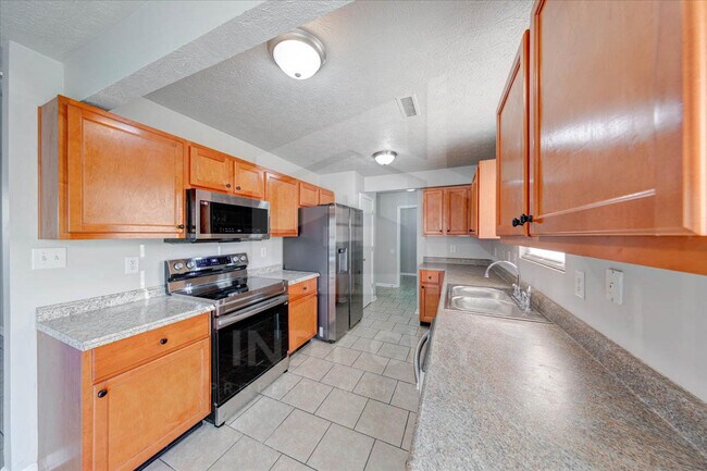 Building Photo - 3034 Danube Way