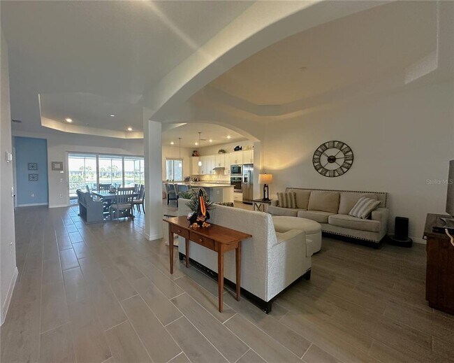 Building Photo - 15172 River Birch Ct