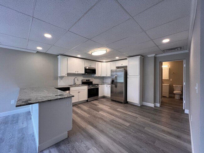 Building Photo - Brand New 3 bedroom Apartment ready for im...