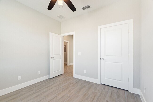 Building Photo - Deposit-Free! Modern, energy efficient hom...