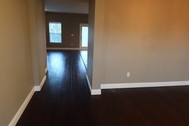 Building Photo - 14718 Fells Ln