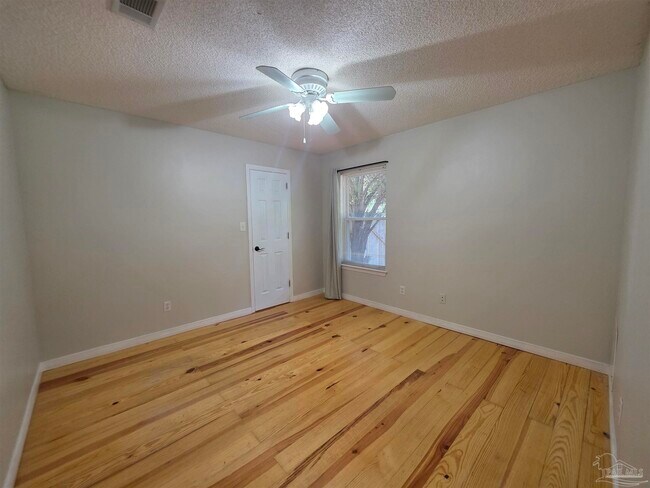 Building Photo - 3429 Jubilee Dr