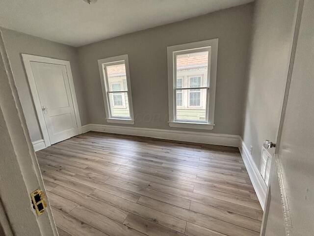 Building Photo - 1068 Linwood Ave