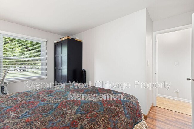 Building Photo - 2930 Northampton Dr