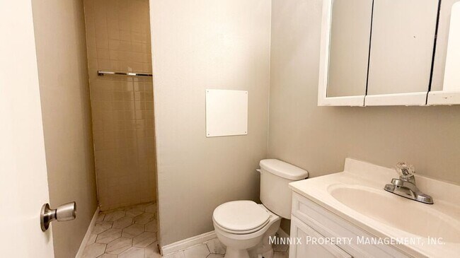 Building Photo - 2123 18th St