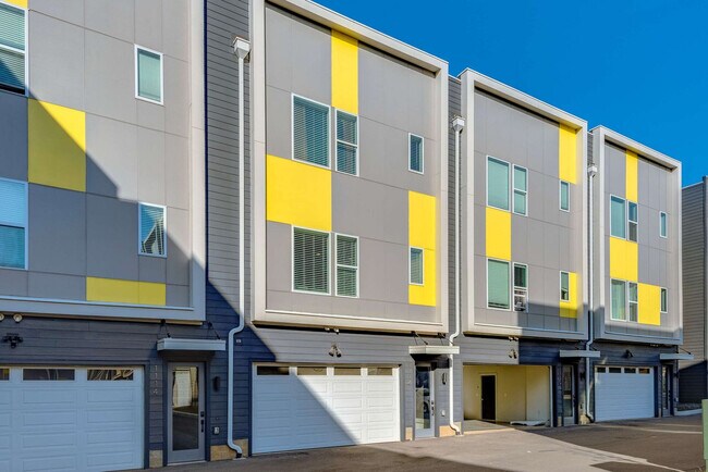 Building Photo - 1112 Harmony Way