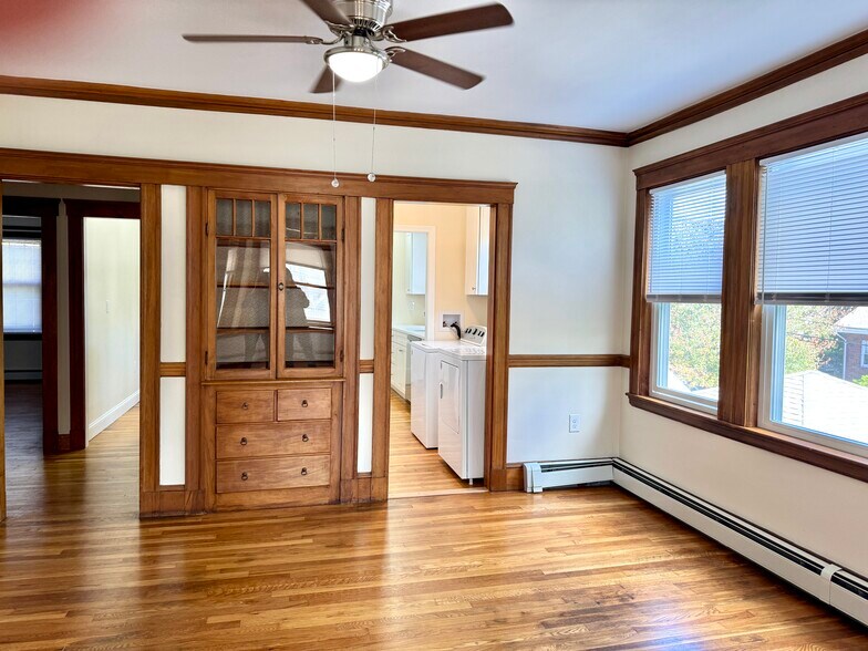 Building Photo - 57 Winthrop Rd