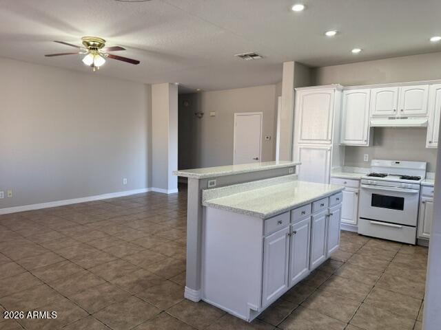 Building Photo - 4723 N 96th Ln