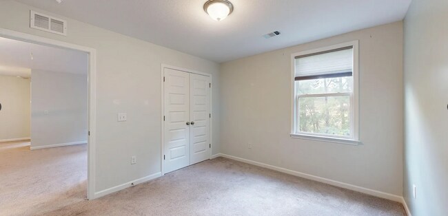 Building Photo - 7453 Coppice Dr