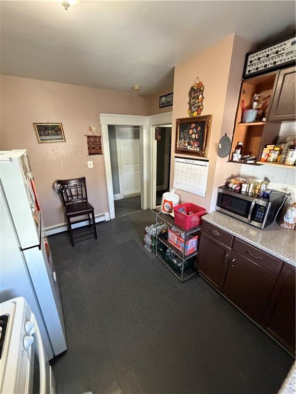 Building Photo - 55 Alton St